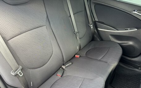 Hyundai Solaris II рестайлинг, 2014 год, 855 000 рублей, 7 фотография