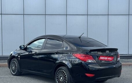 Hyundai Solaris II рестайлинг, 2014 год, 855 000 рублей, 2 фотография