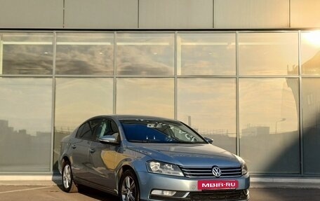 Volkswagen Passat B7, 2013 год, 595 000 рублей, 2 фотография
