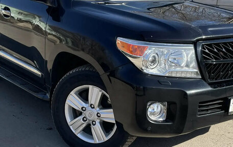 Toyota Land Cruiser 200, 2014 год, 3 100 000 рублей, 6 фотография