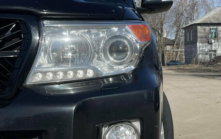 Toyota Land Cruiser 200, 2014 год, 3 100 000 рублей, 4 фотография