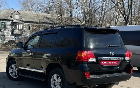 Toyota Land Cruiser 200, 2014 год, 3 100 000 рублей, 11 фотография