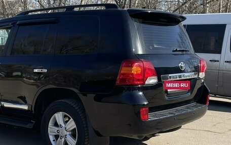 Toyota Land Cruiser 200, 2014 год, 3 100 000 рублей, 9 фотография