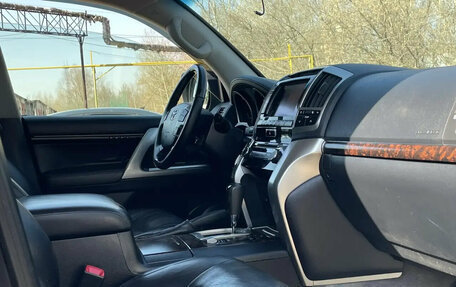 Toyota Land Cruiser 200, 2014 год, 3 100 000 рублей, 18 фотография