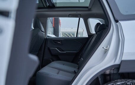 Toyota RAV4, 2026 год, 5 199 900 рублей, 11 фотография