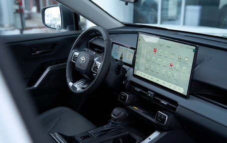 Toyota RAV4, 2026 год, 5 199 900 рублей, 8 фотография