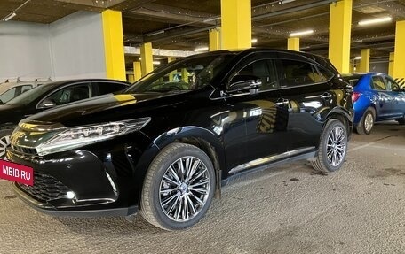 Toyota Harrier, 2017 год, 3 200 000 рублей, 3 фотография