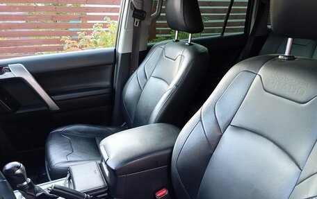Toyota Land Cruiser Prado 150 рестайлинг 2, 2019 год, 4 950 000 рублей, 4 фотография