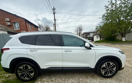 Hyundai Santa Fe IV, 2018 год, 3 500 000 рублей, 2 фотография