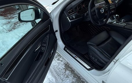 BMW 5 серия, 2011 год, 1 960 000 рублей, 13 фотография