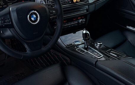 BMW 5 серия, 2011 год, 1 960 000 рублей, 10 фотография