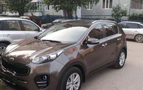 KIA Sportage IV рестайлинг, 2018 год, 1 900 000 рублей, 3 фотография