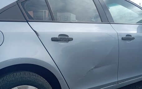 Chevrolet Cruze II, 2010 год, 470 000 рублей, 4 фотография