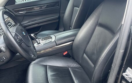 BMW 7 серия, 2013 год, 1 850 000 рублей, 8 фотография