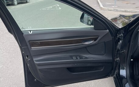 BMW 7 серия, 2013 год, 1 850 000 рублей, 11 фотография