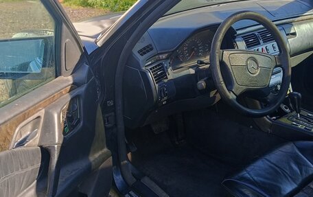 Mercedes-Benz E-Класс, 1996 год, 230 000 рублей, 5 фотография