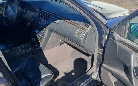 Mercedes-Benz E-Класс, 1996 год, 230 000 рублей, 6 фотография