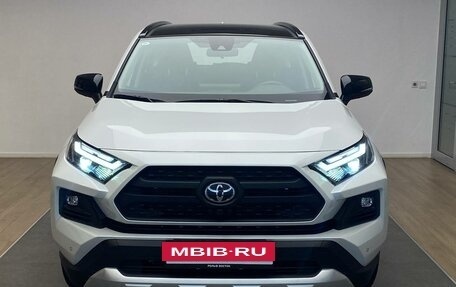 Toyota RAV4, 2025 год, 4 749 000 рублей, 2 фотография