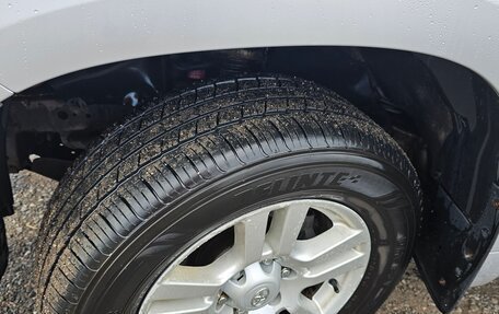 Toyota Land Cruiser Prado 150 рестайлинг 2, 2011 год, 2 850 000 рублей, 7 фотография