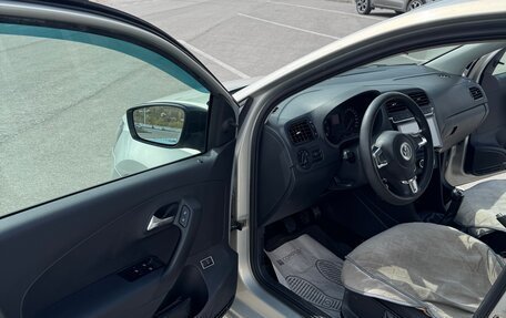 Volkswagen Polo VI (EU Market), 2011 год, 740 000 рублей, 5 фотография