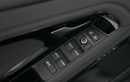 Land Rover Range Rover Evoque II, 2025 год, 6 210 000 рублей, 15 фотография