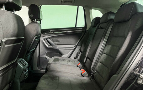 Volkswagen Tiguan II, 2018 год, 2 397 000 рублей, 10 фотография