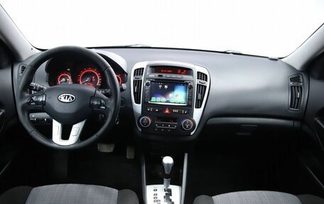 KIA cee'd I рестайлинг, 2011 год, 670 000 рублей, 12 фотография