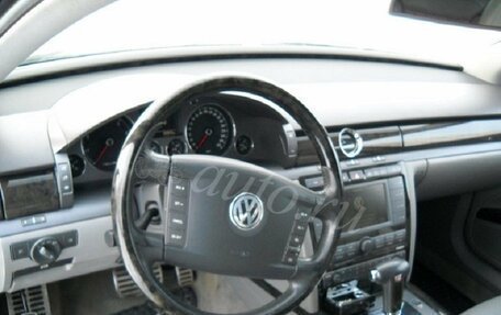 Volkswagen Phaeton I рестайлинг, 2004 год, 700 000 рублей, 6 фотография