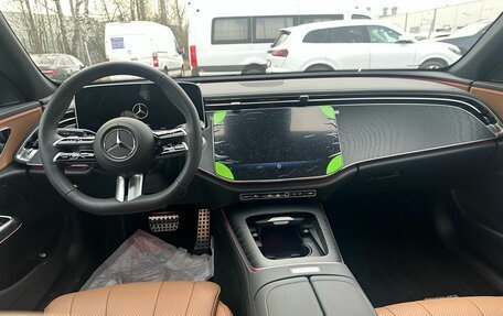 Mercedes-Benz E-Класс, 2025 год, 7 850 000 рублей, 2 фотография