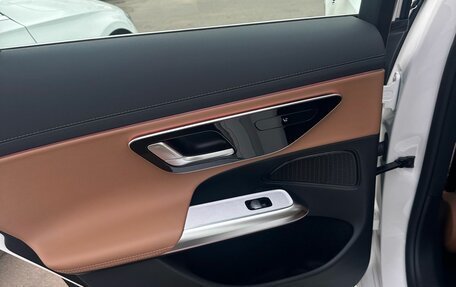 Mercedes-Benz E-Класс, 2025 год, 7 850 000 рублей, 16 фотография