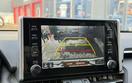 Toyota RAV4, 2020 год, 3 220 000 рублей, 21 фотография