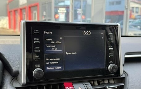 Toyota RAV4, 2020 год, 3 220 000 рублей, 22 фотография