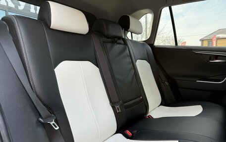 Toyota RAV4, 2020 год, 3 220 000 рублей, 32 фотография