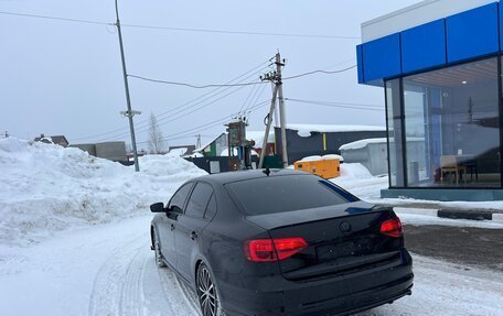 Volkswagen Jetta VI, 2015 год, 1 500 000 рублей, 6 фотография