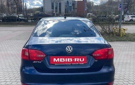 Volkswagen Jetta VI, 2014 год, 550 000 рублей, 6 фотография