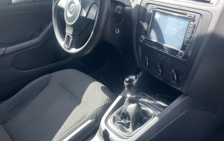 Volkswagen Jetta VI, 2014 год, 550 000 рублей, 19 фотография