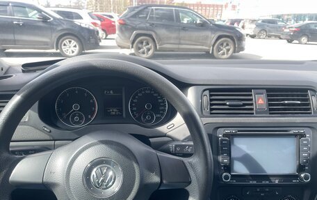Volkswagen Jetta VI, 2014 год, 550 000 рублей, 15 фотография