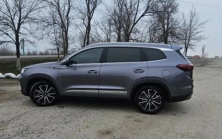 Chery Tiggo 8 Pro, 2022 год, 1 865 000 рублей, 4 фотография