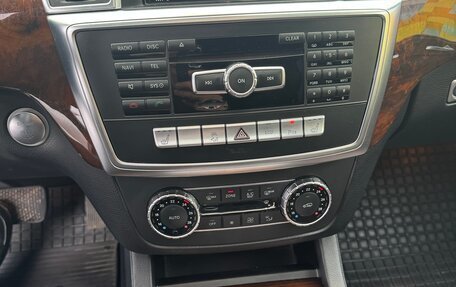 Mercedes-Benz GL-Класс, 2015 год, 2 800 000 рублей, 21 фотография