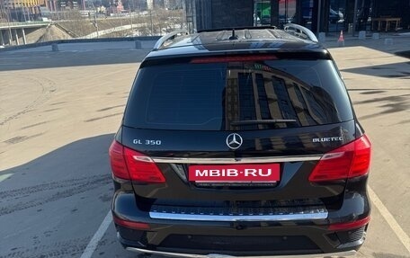 Mercedes-Benz GL-Класс, 2015 год, 2 800 000 рублей, 9 фотография