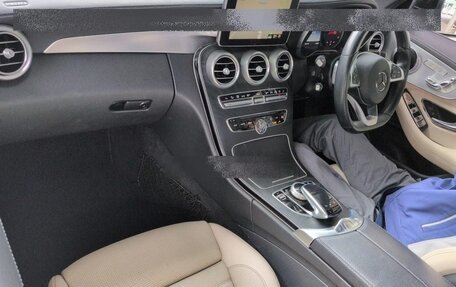 Mercedes-Benz C-Класс, 2018 год, 2 250 000 рублей, 5 фотография