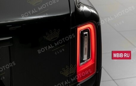 Rolls-Royce Cullinan, 2020 год, 35 000 000 рублей, 6 фотография
