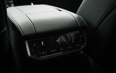 Toyota Highlander, 2025 год, 5 140 000 рублей, 26 фотография