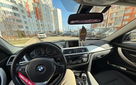 BMW 3 серия, 2015 год, 2 400 000 рублей, 9 фотография