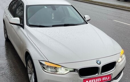BMW 3 серия, 2015 год, 2 400 000 рублей, 11 фотография
