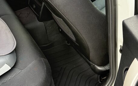 BMW 3 серия, 2015 год, 2 400 000 рублей, 15 фотография