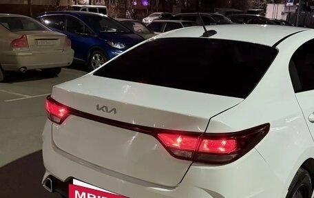 KIA Rio IV, 2021 год, 1 050 000 рублей, 5 фотография