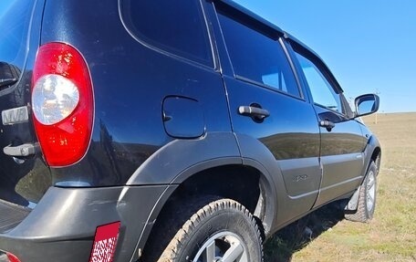 Chevrolet Niva I рестайлинг, 2011 год, 600 000 рублей, 9 фотография