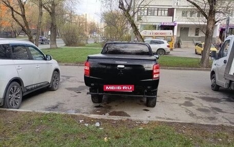 Mitsubishi L200 IV рестайлинг, 2017 год, 2 250 000 рублей, 4 фотография