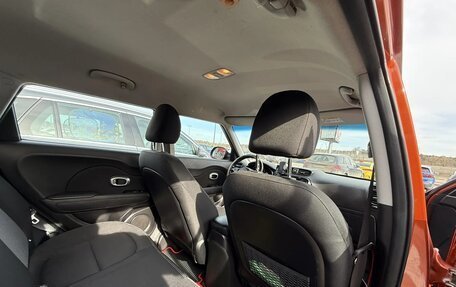 KIA Soul II рестайлинг, 2018 год, 1 200 000 рублей, 5 фотография